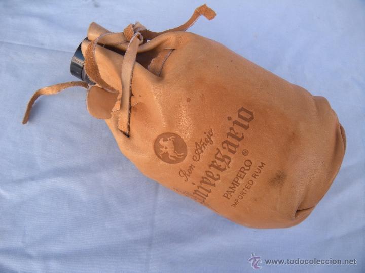 Botellas antiguas: BOTELLA DE RON PAMPERO ANIVERSARIO - Foto 1