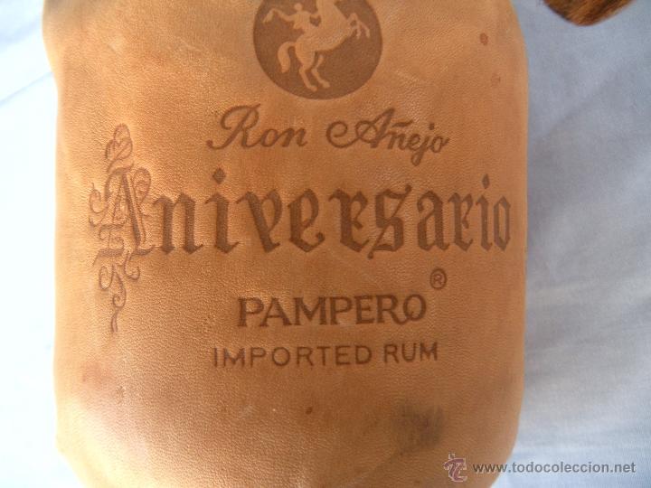 Botellas antiguas: BOTELLA DE RON PAMPERO ANIVERSARIO - Foto 5