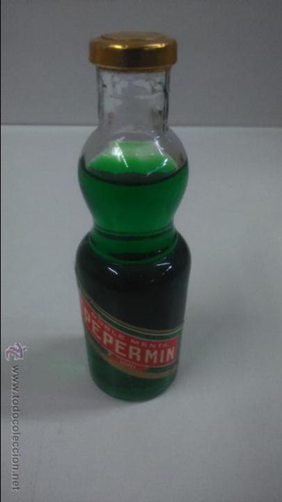 Botellas antiguas: BOTELLA PEQUE&Ntilde;A. PEPERMIN - Foto 1
