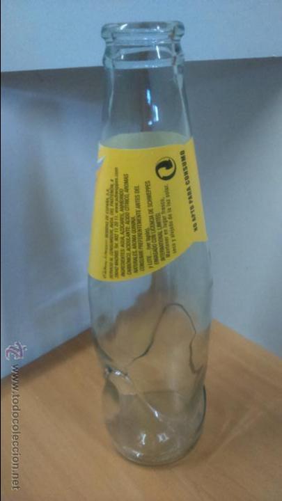 Botellas antiguas: GIGANTESCA BOTELLA SCHWEPPES TONICA - Foto 4