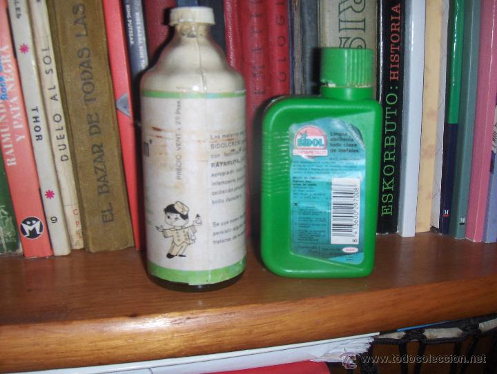 Botellas antiguas: SIDOLCROM Y SIDOL LIMPIAMETALES. - Foto 2
