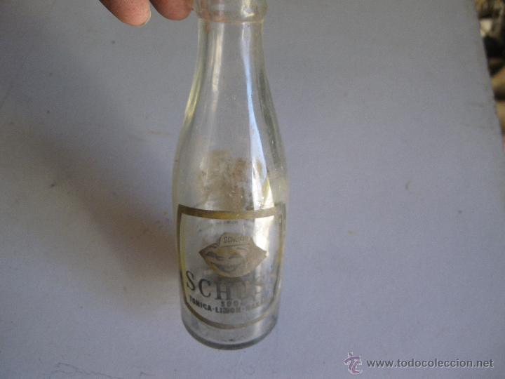 Botellas antiguas: BOTELLA DE SCHUSS .. VER - Foto 1