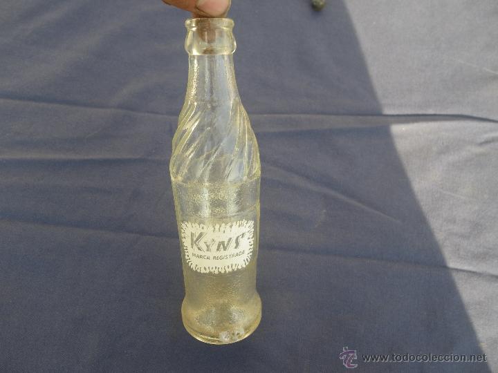 Botellas antiguas: VIEJA BOTELLA DE KINS .. VER - Foto 1