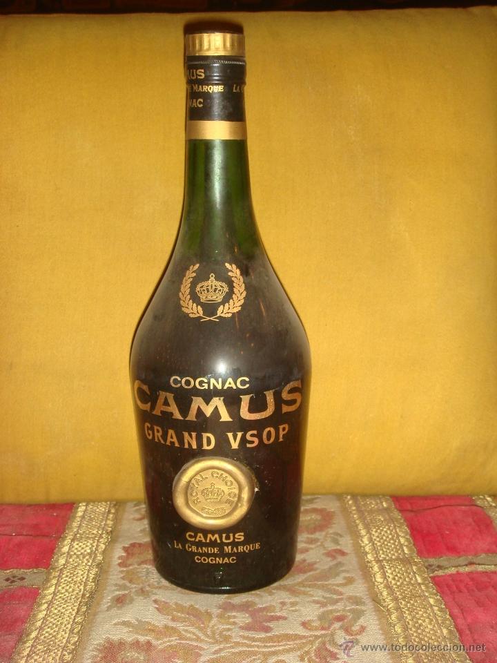 antiguo cognac “camus grand v.s.o.p.”. llena y - Comprar Botellas antiguas  en todocoleccion - 48990229