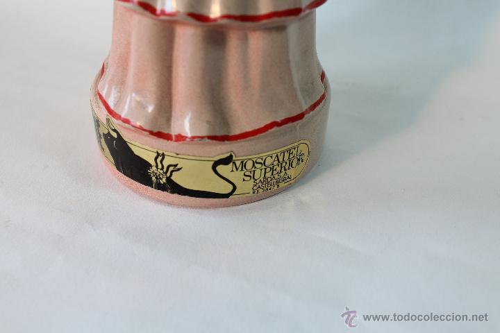 Botellas antiguas: BOTELLA DE MOSCATEL SARDA S.A.- CASTELLBISBAL - Foto 5