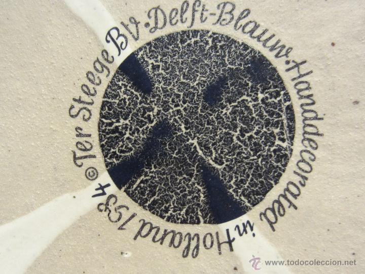 Botellas antiguas: botella `porcelana delft - Foto 3