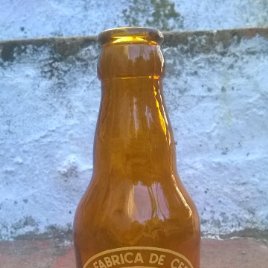 botella de cerveza victoria franquelo malaga 1 quinto