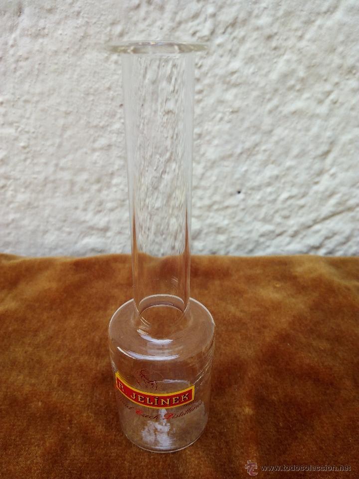 Botellas antiguas: Botella vac&iacute;a de licor Jelineck - Foto 3