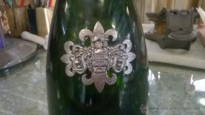 Botellas antiguas: Botella de cava Seguro Viuda. Vacia. - Foto 5