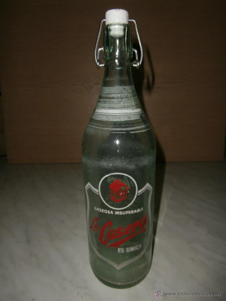 Botellas antiguas: ANTIGUA BOTELLA DE GASEOSA LA CASERA - Foto 1