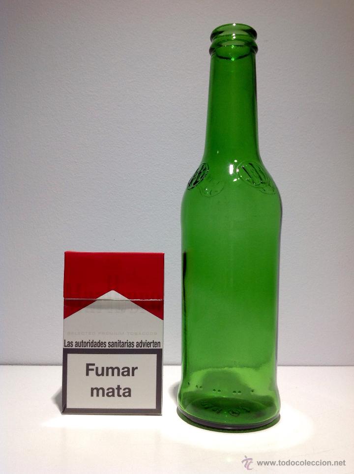 Botellas antiguas: ANTIGUA BOTELLA DE * MARTINI * LETRAS EN RELIEVE - Foto 3