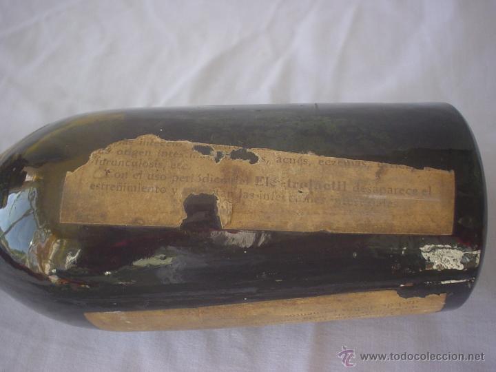 Botellas antiguas: ELECTROLACTIL - LLENA - Foto 6