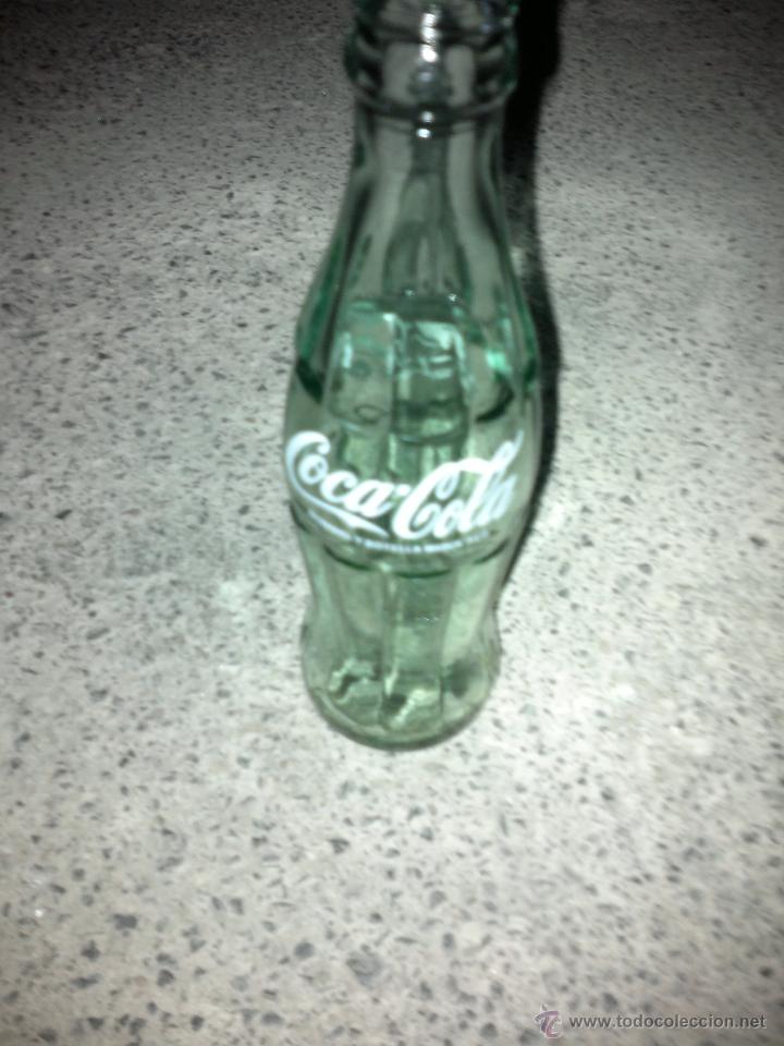 Botellas antiguas: BOTELLA SERIGRAFIADA COCA COLA - Foto 3
