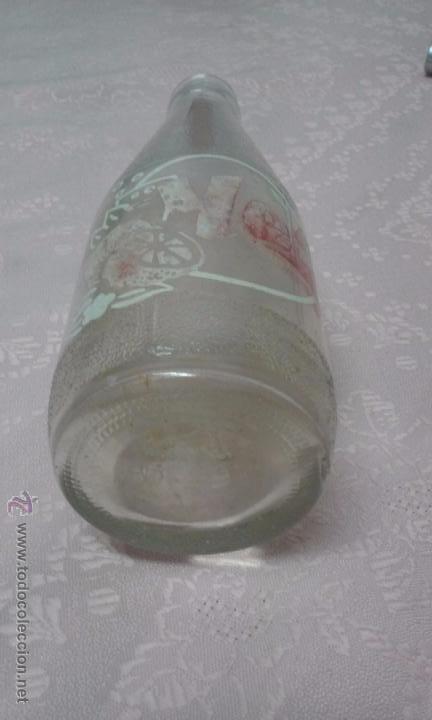 Botellas antiguas: BOTELL&Iacute;N YES REFRESCO - Foto 3