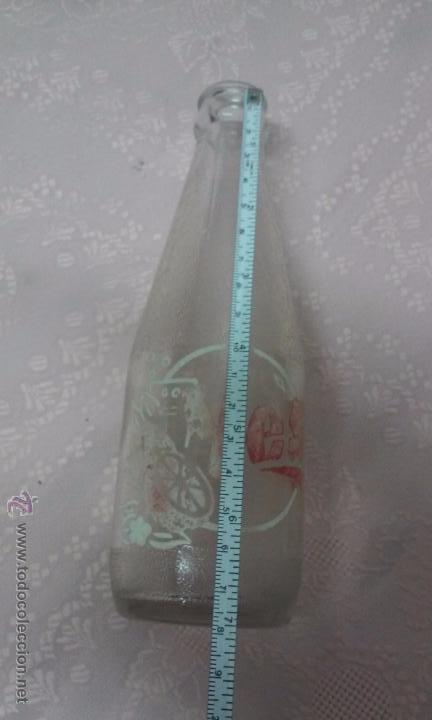 Botellas antiguas: BOTELL&Iacute;N YES REFRESCO - Foto 6