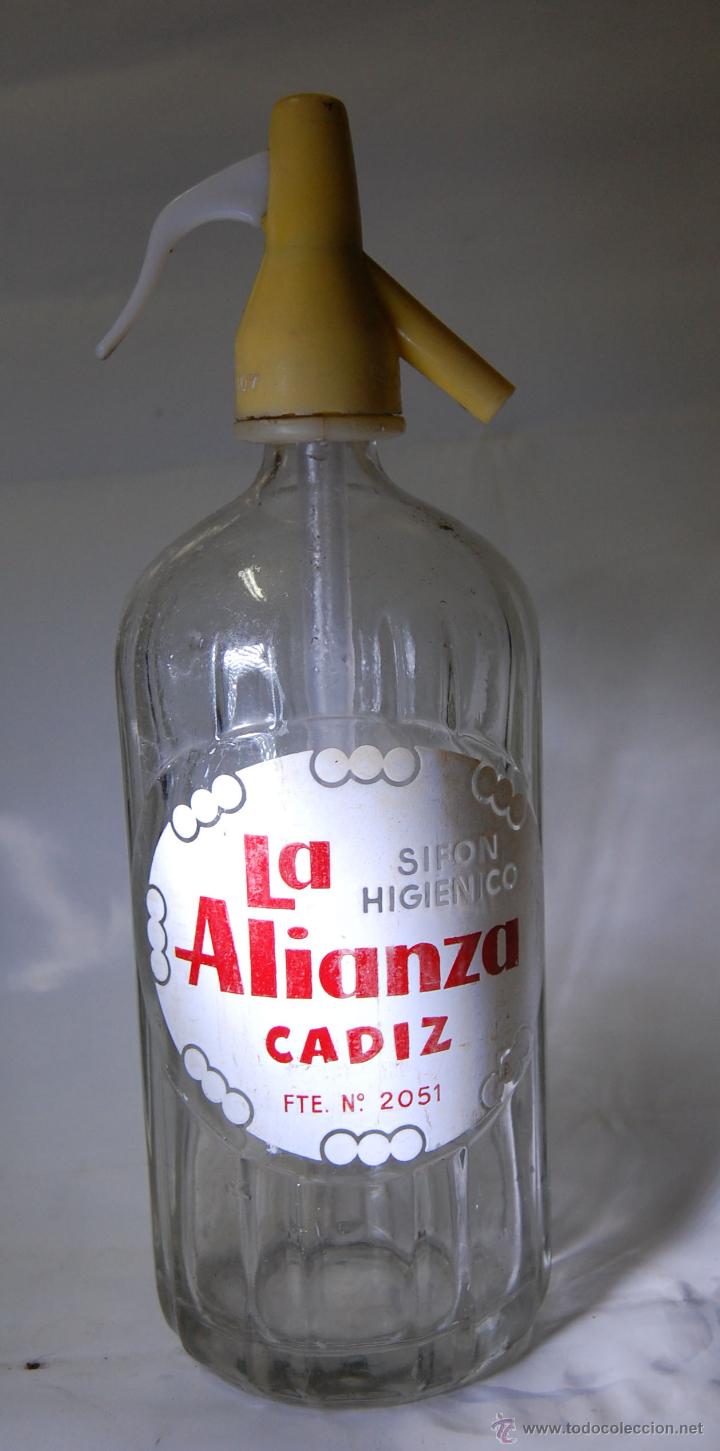 Botellas antiguas: SIF&Oacute;N LA ALIANZA DE C&Aacute;DIZ - Foto 1