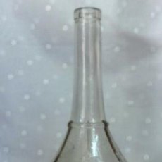 Botellas antiguas: ANTIGUA BOTELLA EN CRISTAL .- LICOR CARMELITANO.