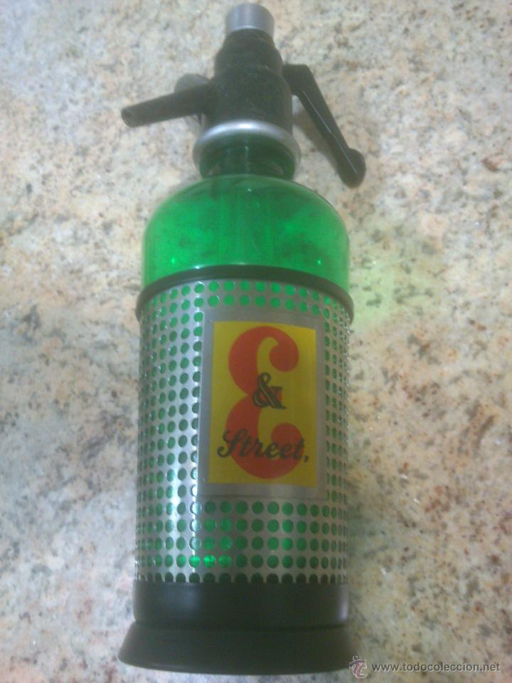 Botellas antiguas: SIFON WHISKY JB DE CARGA DE GAS - Foto 1