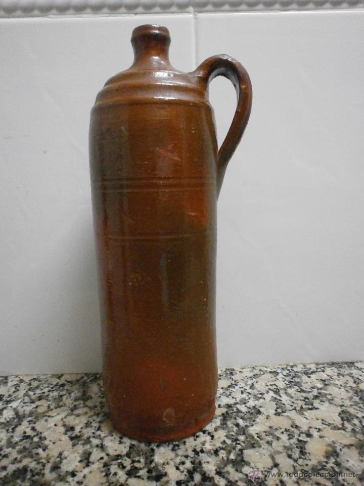 Botellas antiguas: ANTIGUA BOTELLA DE CERAMICA - Foto 1