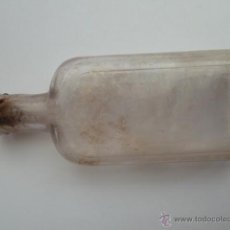 Botellas antiguas: RARA BOTELLA DE CRISTAL FARMACIA S ORIVE ORIGINAL LICOR DEL POLO DE 1939, LETRAS EN RELIEVE