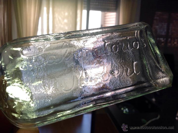 Botellas antiguas: ANTIGUA BOTELLA DE * LABORATORIOS ROBERT * LETRAS EN RELIEVE - Foto 9