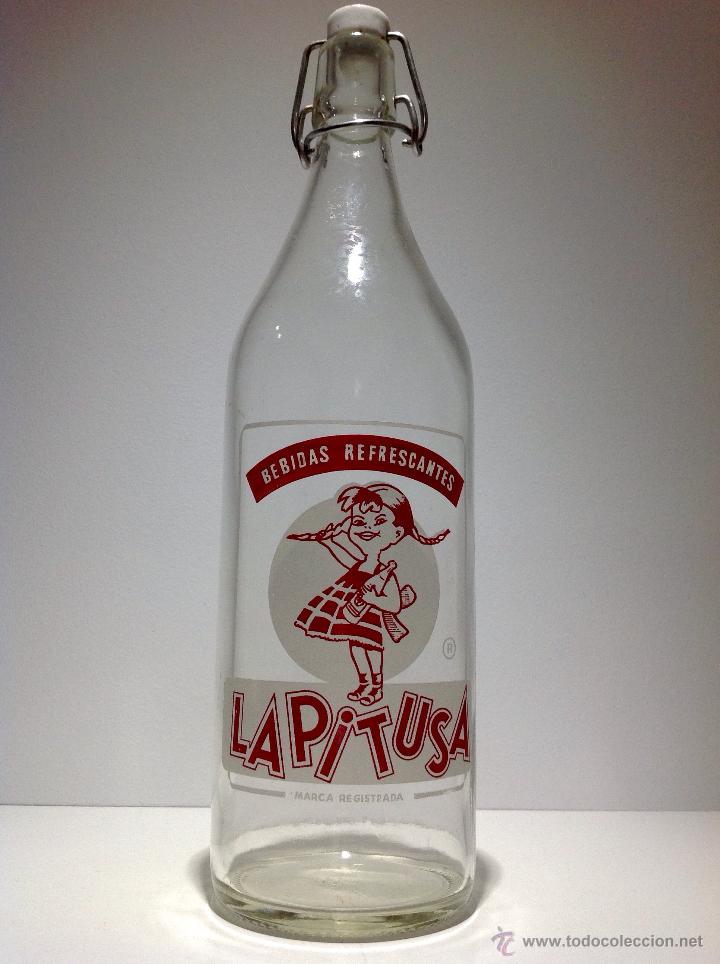 Botellas antiguas: ANTIGUA BOTELLA DE * LA PITUSA * PITUSA EN ROJO - Foto 1