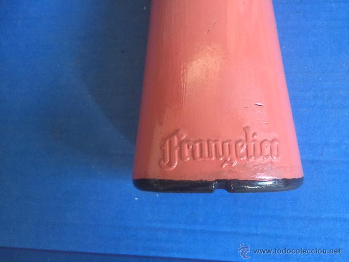 Botellas antiguas: BOTELLA DECORADA PINTADA A MANO - Foto 3
