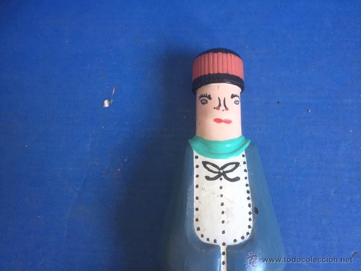 Botellas antiguas: BOTELLA DECORADA PINTADA A MANO - Foto 4