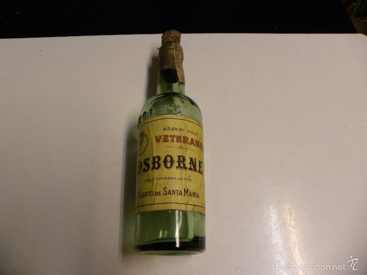 Botellas antiguas: ANTIGUA BOTELLA  BRANDY VETERANO - Foto 2