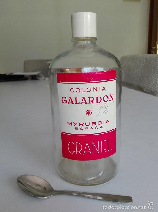 Botellas antiguas: Frasco vac&iacute;o colonia Galard&oacute;n - Foto 1