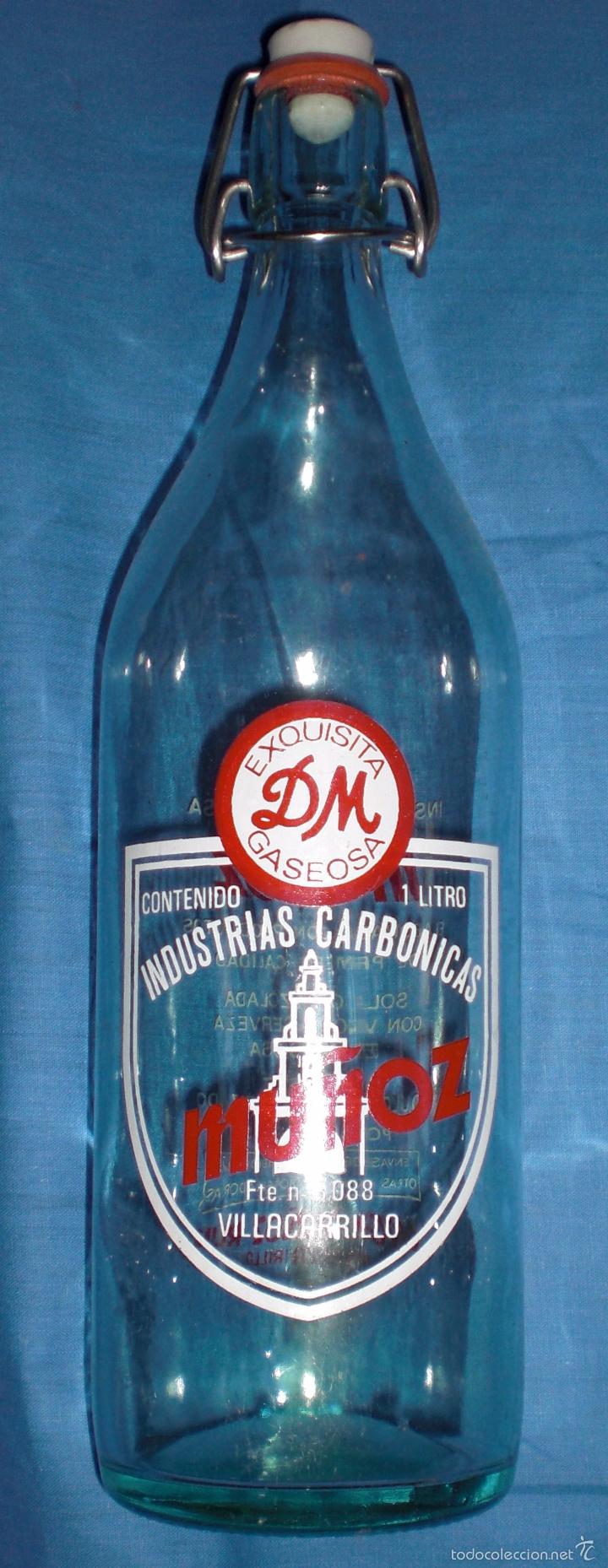 Botellas antiguas: Botella gaseosa Mu&ntilde;oz Villacarrillo - Foto 1