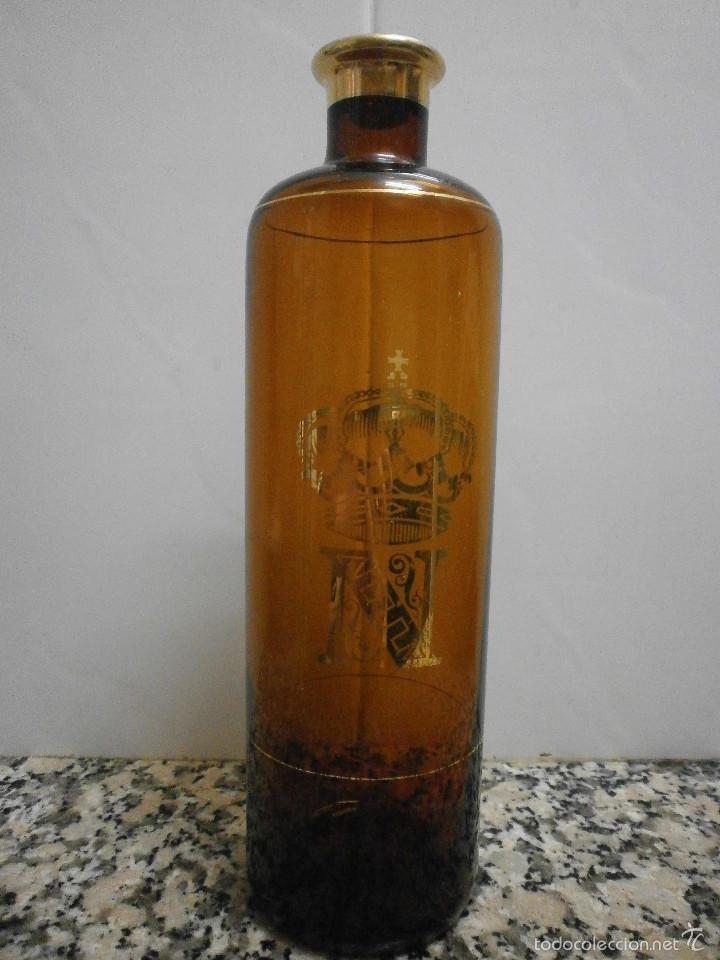 Botellas antiguas: BOTELLA  CRISTAL MARRON CON LA LETRA. N - Foto 1