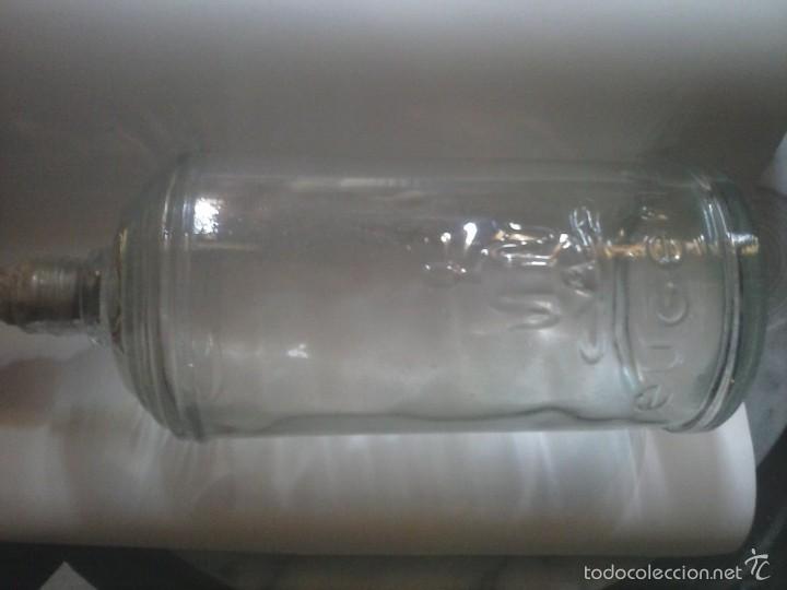 Botellas antiguas: FRASCO EUGENE - BUDA . - Foto 2