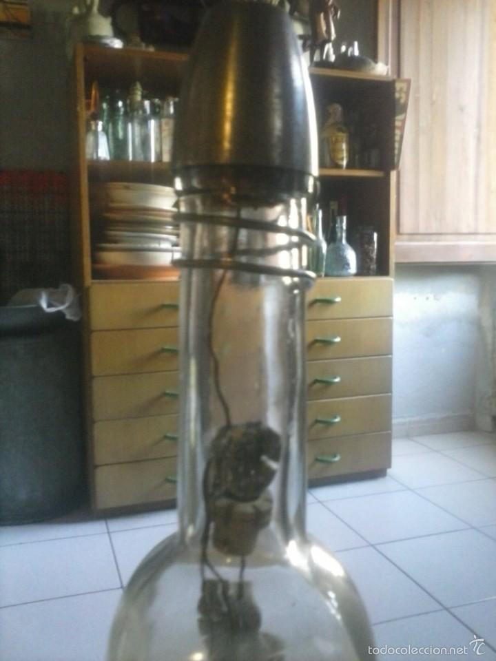 Botellas antiguas: BOTELLA DECORATIVA . - Foto 3