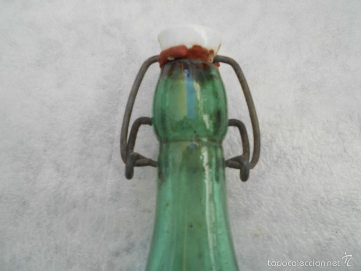 Botellas antiguas: botella agua oxigenada foret - Foto 3