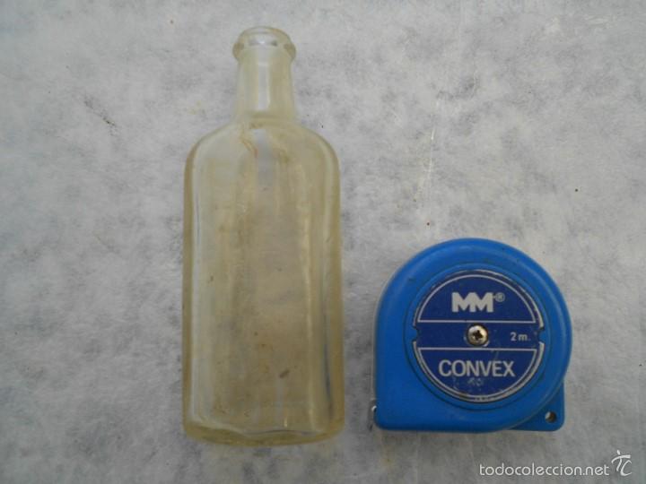 Botellas antiguas: dry gin, green fish, spain . 10 cm - Foto 2