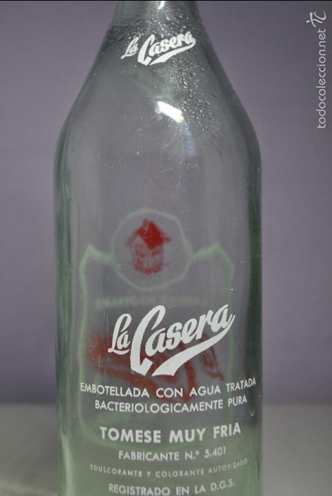 Botellas antiguas: BOTELLA DE GASEOSA LA CASERA - Foto 3