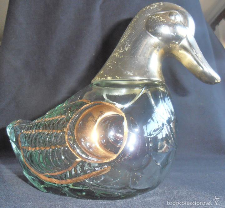 Botellas antiguas: BOTELLA CON FORMA DE PATO, 70 CL - Foto 1