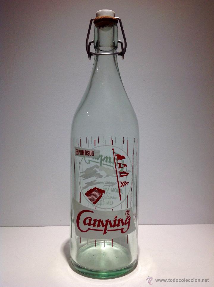 Bouteilles anciennes: ANTIGUA BOTELLA DE GASEOSA, ESPUMOSOS CAMPING, MODELO SIN COLLARIN