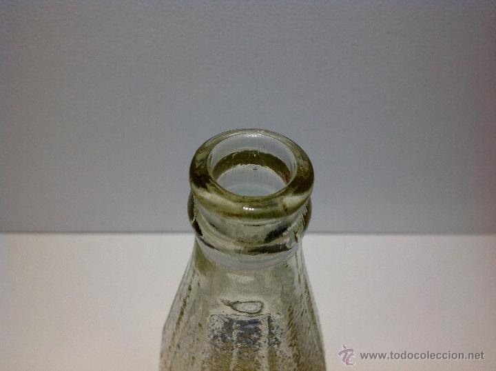 Botellas antiguas: ANTIGUA BOTELLA DE REFRESCOS DUX - Foto 7