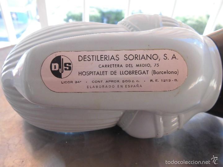 Botellas antiguas: botella cleopatra vacia - Foto 3