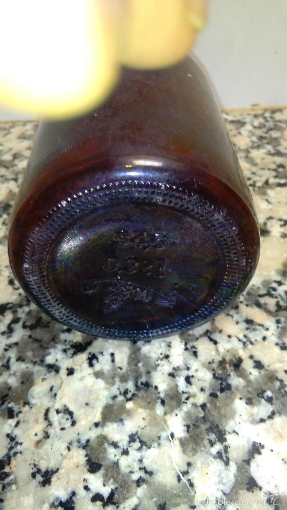 Botellas antiguas: BOTELLA CERVEZA LETRAS Y N&ordm; EN LA BASE - Foto 6