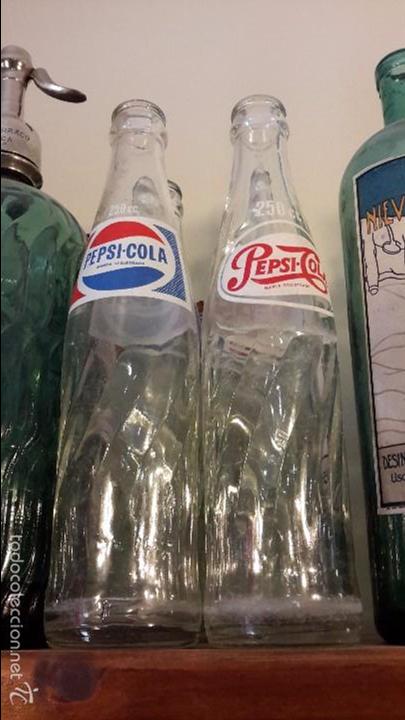 Botellas antiguas: Botellas de pepsi cola - Foto 1