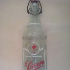 Botellas antiguas: BOTELLA ANTIGUA DE GASEOSA LA CASERA