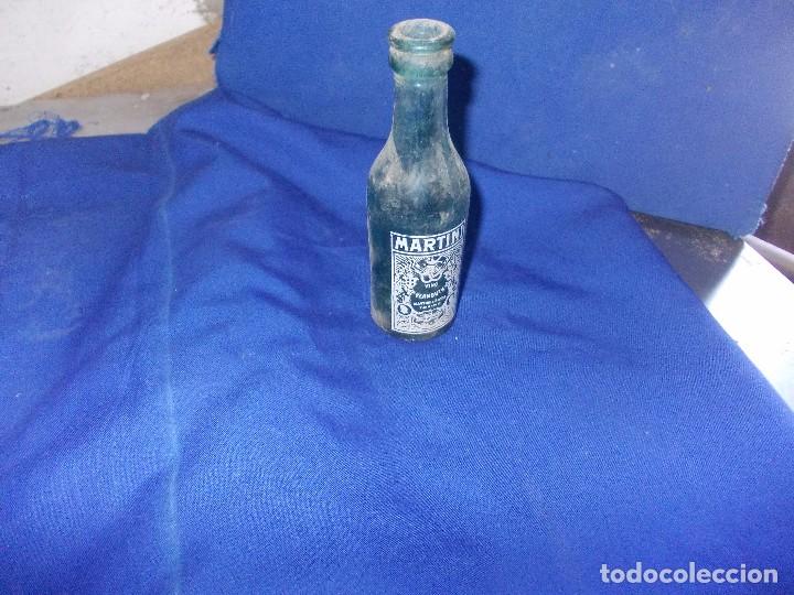 Botellas antiguas: botellinn de martini rossi - Foto 1
