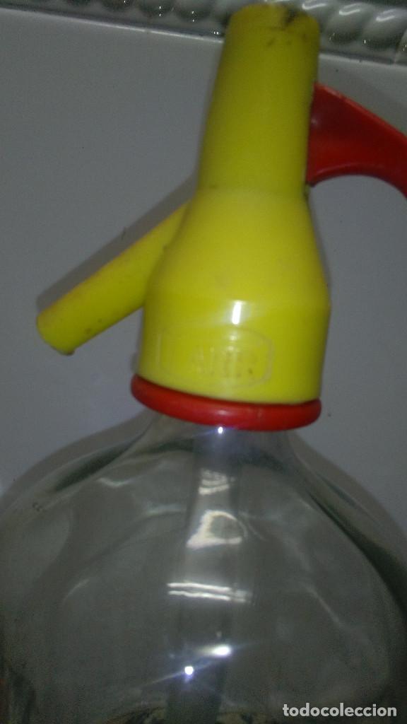 Botellas antiguas: SIFON ROSA MARY ZARAGOZA - Foto 2