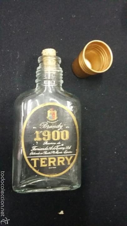 Botellas antiguas: Botella vacia terry 1900 - car96 - Foto 1