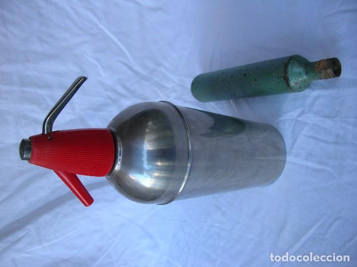 Botellas antiguas: sifon. con botella de carga. anfa. acero inx. completo - Foto 1