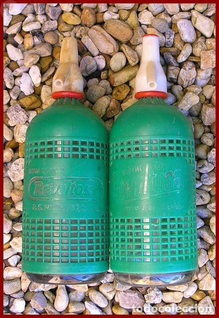 Botellas antiguas: DOS SIFONES...LA REVOLTOSA - Foto 1