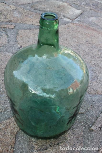 Botellas antiguas: Garrafa damajuna sin marca. - Foto 1